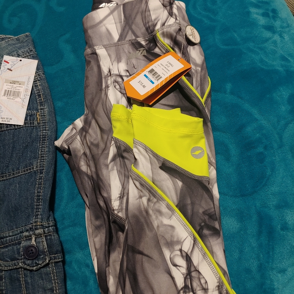 Size 0 bundle - Picture 3 of 5